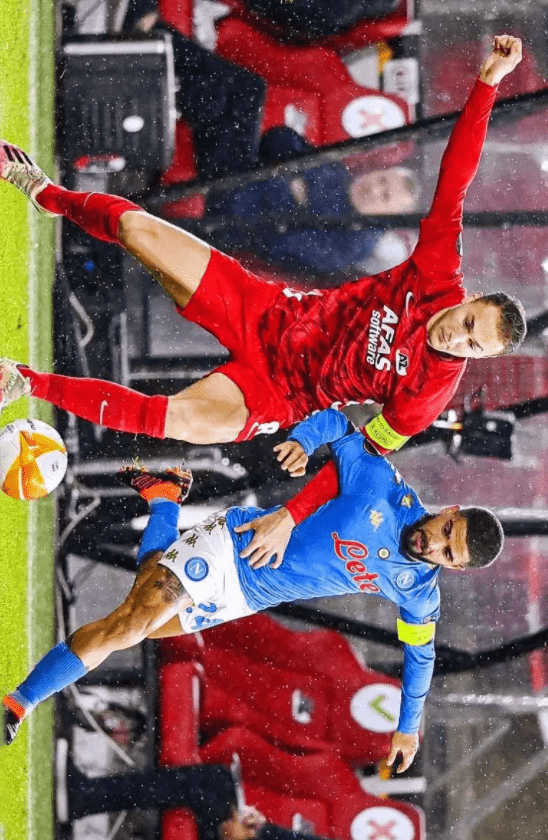 哈特以他稳 哈特以他稳